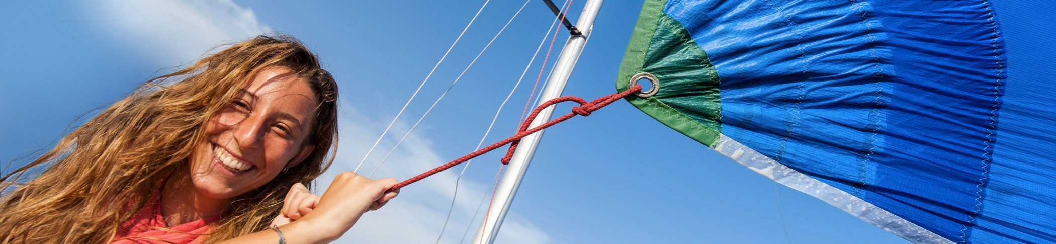 Sailing makes you happy!